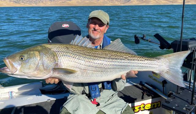 San Joaquin County fishing: Delta stripers still biting in high