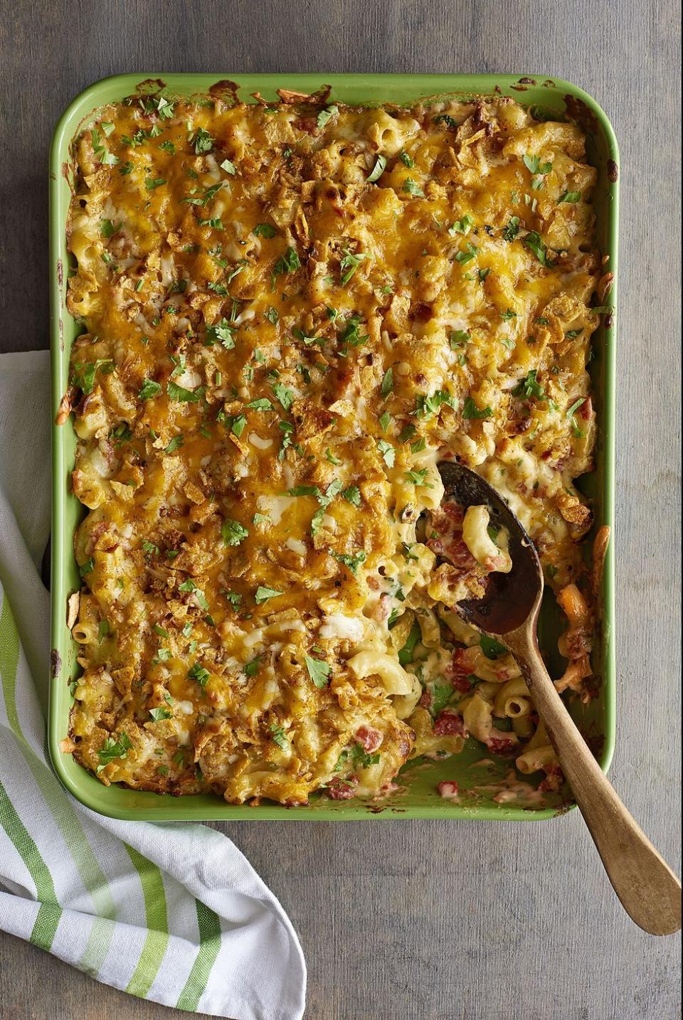 If You're Not Serving Mac 'n Cheese This Thanksgiving, You're Missing Out