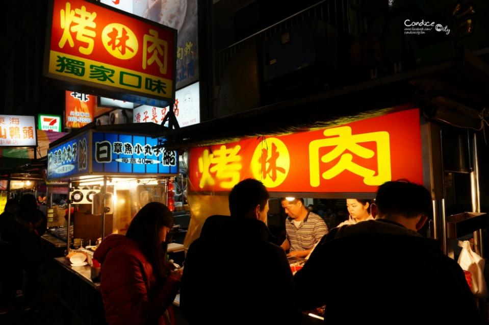 《台中》中華路夜市美食吃透透牛乳大王 潭子臭豆腐 蘇記筒仔米糕 炒牛肉 林家烤肉