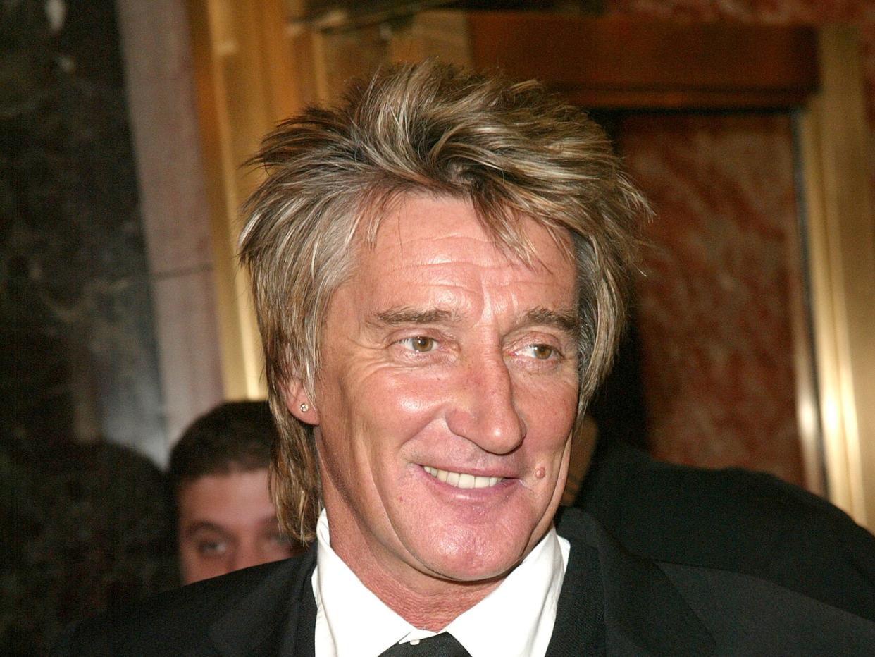 Musician Rod Stewart and his girlfriend Penny Lancaster arrive at "The Boy From Oz" musical opening night performance starring actor Hugh Jackman at the Imperial Theatre October 16, 2003 in New York City: Getty