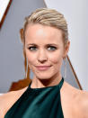 <br><b>2. Rachel McAdams green under-eyeliner</b><br><br><b><a rel="nofollow" href="https://au.lifestyle.yahoo.com/marie-claire/fashion/red-carpet/g/30954993/2016-oscars-red-carpet-fashion/" data-ylk="slk:RELATED: 2016 Oscars Red Carpet Fashion;elm:context_link;itc:0;sec:content-canvas" class="link ">RELATED: 2016 Oscars Red Carpet Fashion </a></b>