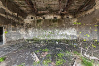 <p>The former parliament building still haunts many of those granted the chance to see its eerie remains. (Photo: Bob Thissen/Caters News) </p>