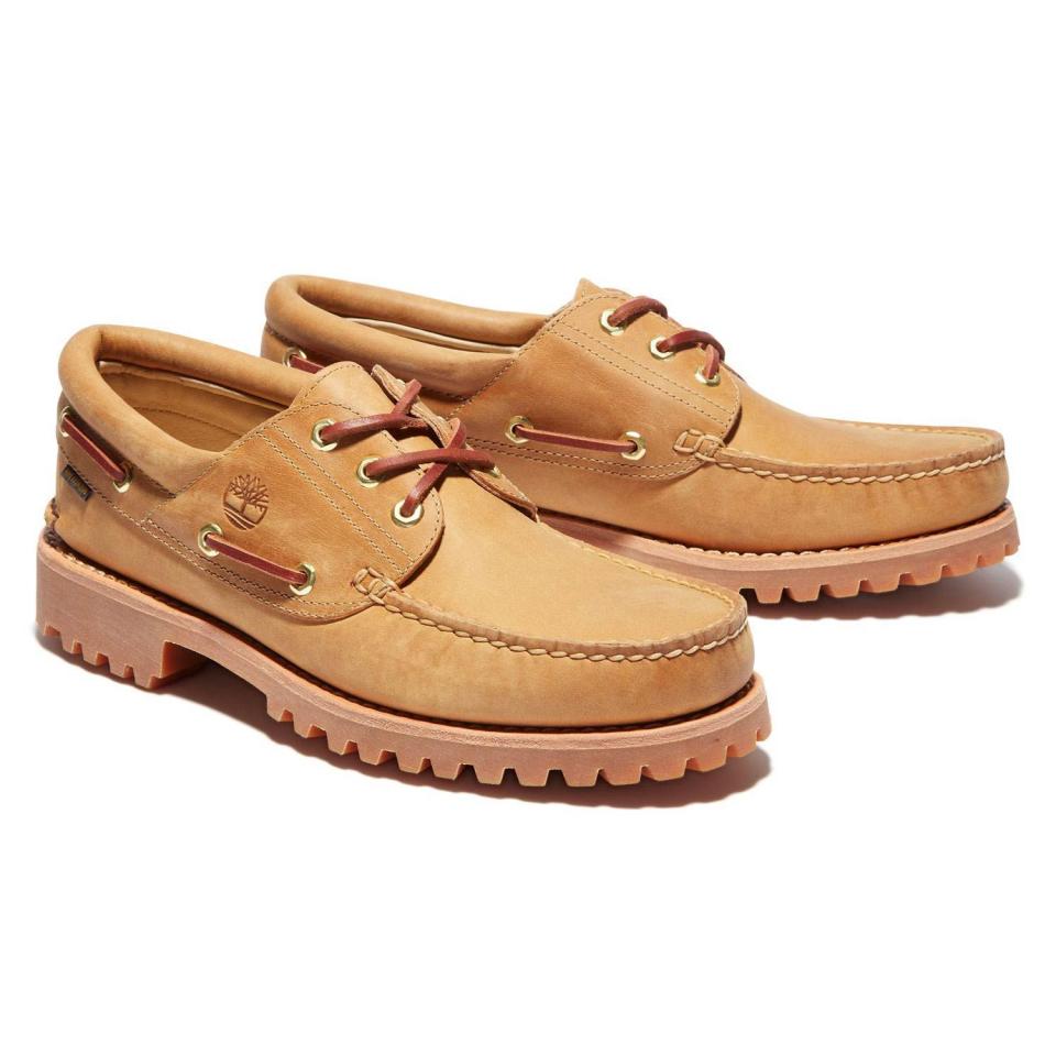 Three-Eye Classic Handsewn Shoes in Wheat