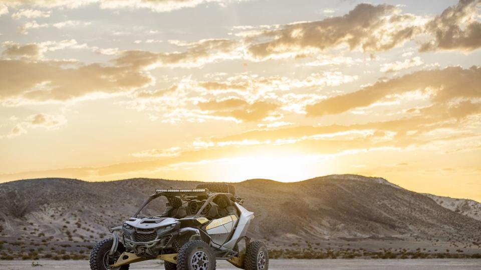 canam maverick r launch photos