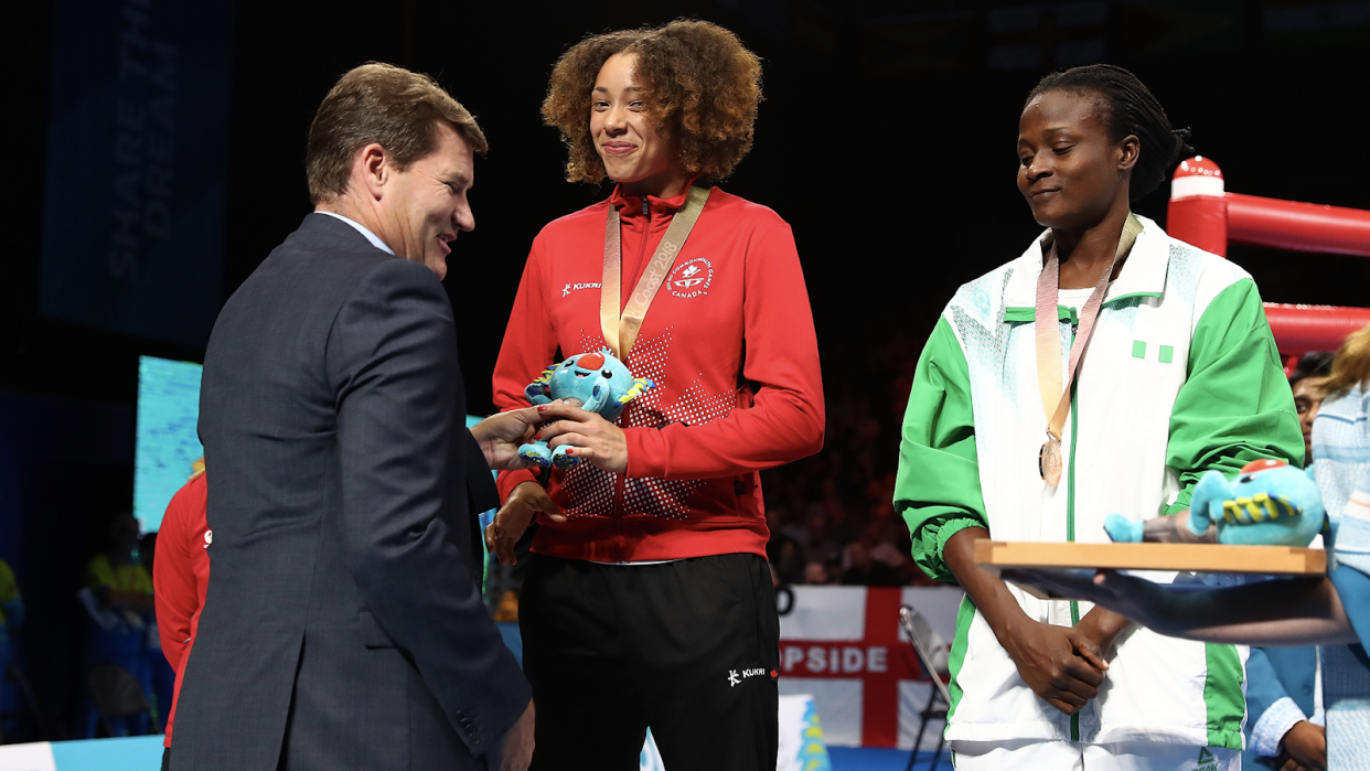 Thibeault, left, took home bronze at the 2018 Commonwealth Games. (Getty Images)