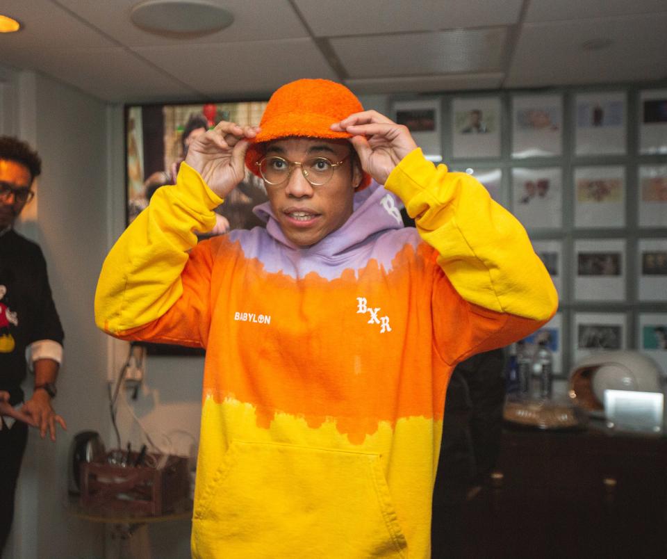 See an exclusive, behind-the-scenes look at Anderson Paak’s SNL performance.