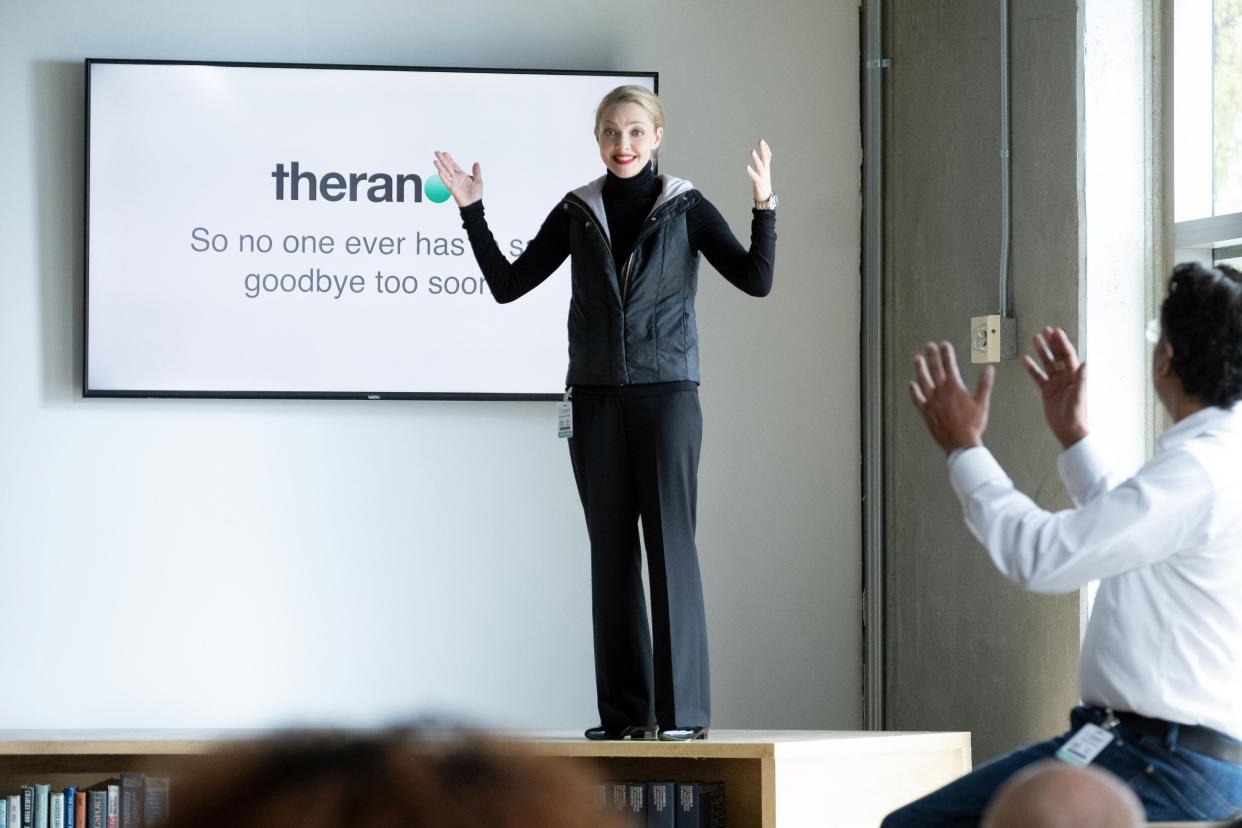 Amanda Seyfried as Elizabeth Holmes in ‘The Dropout’ - Credit: Everett Collection