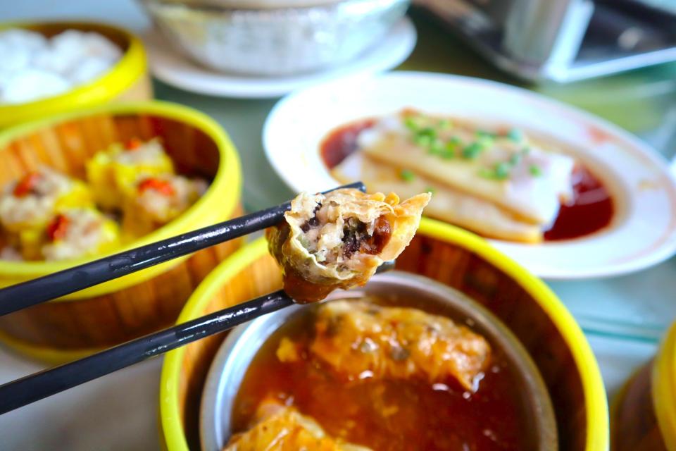 Five Star HK-Style Handmade Dimsum - mala beancurd roll