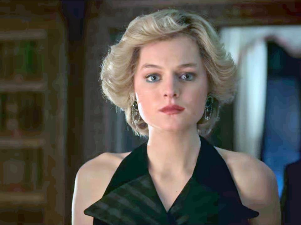 emma corrin as princess diana on the crown