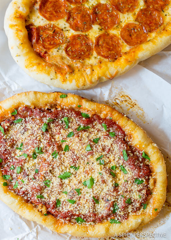 <strong>Get the <a href="http://www.aspicyperspective.com/slow-cooker-deep-dish-pizza/" target="_blank">Slow Cooker Deep Dish Pizza recipe</a>&nbsp;from A Spicy Perspective</strong>