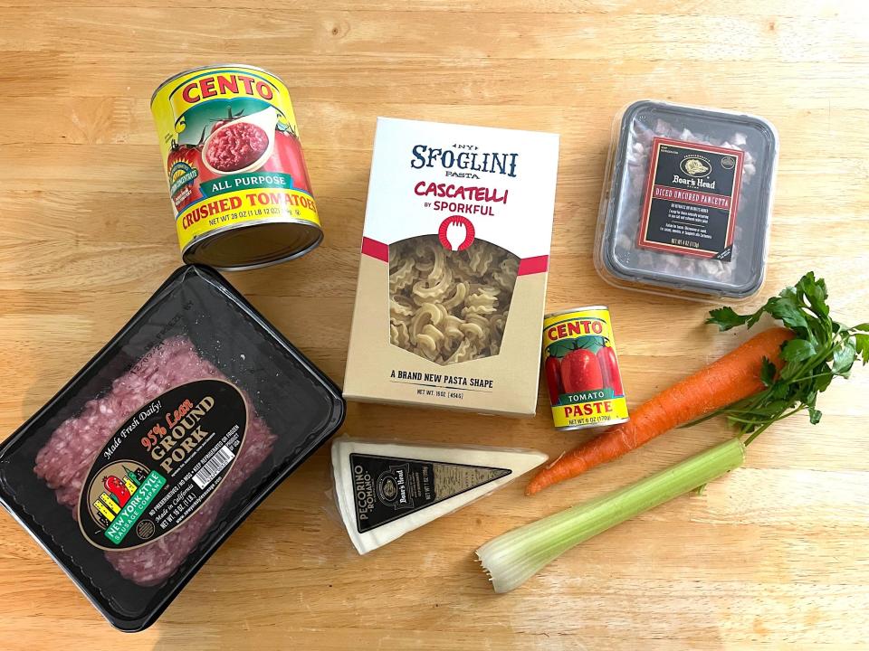 Cascatelli ragu ingredients