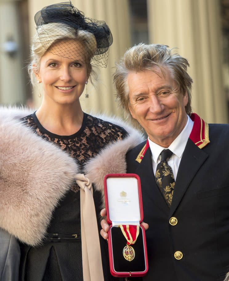 Rod Stewart and Penny Lancaster (GETTY)