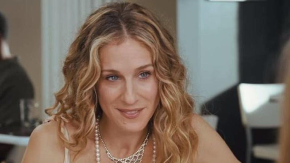 <div><p>"Carrie Bradshaw is a horrible friend, a manipulative and flaky partner, and a deeply irresponsible person all around."</p><p>—<a href="https://www.reddit.com/user/tinyhistorian/" rel="nofollow noopener" target="_blank" data-ylk="slk:u/tinyhistorian;elm:context_link;itc:0;sec:content-canvas" class="link ">u/tinyhistorian</a></p></div><span> HBO</span>