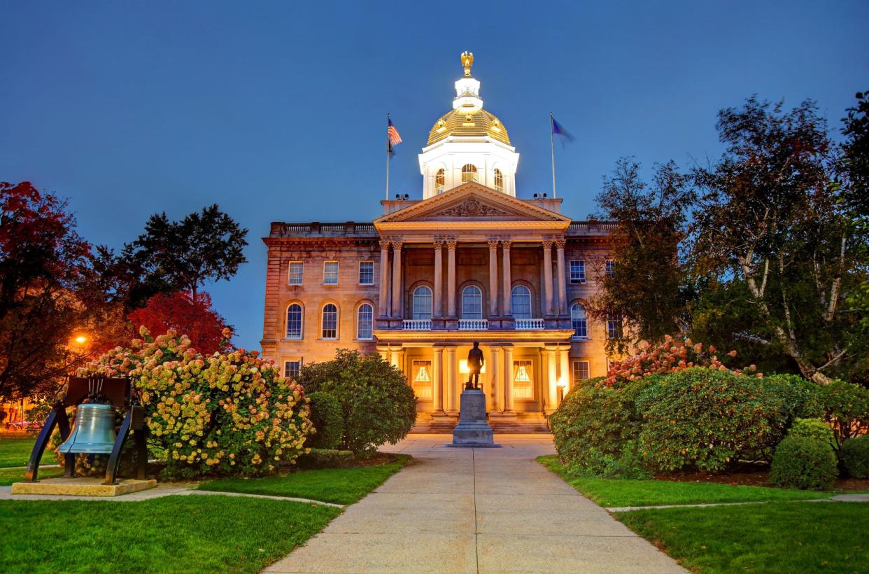 The New Hampshire State House, located in Concord at 107 North Main Street, is the state capitol building of New Hampshire.