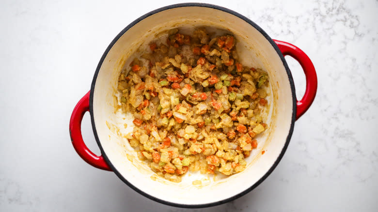 cooked vegetables with flour