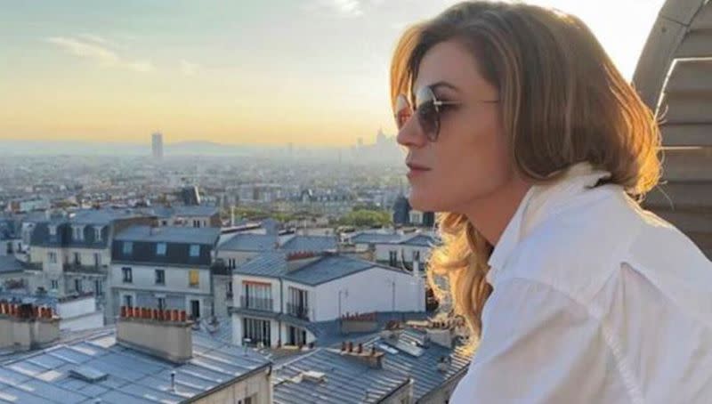 FILE PHOTO: Melody Gardot looks over Paris skyline