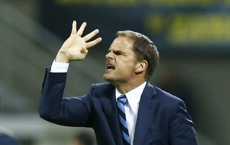 Football Soccer - Inter Milan v Southampton - UEFA Europa League Group Stage - Group K - San Siro Stadium, Milan, Italy - 20/10/16 Inter Milan coach Frank de Boer Reuters / Alessandro Garofalo Livepic