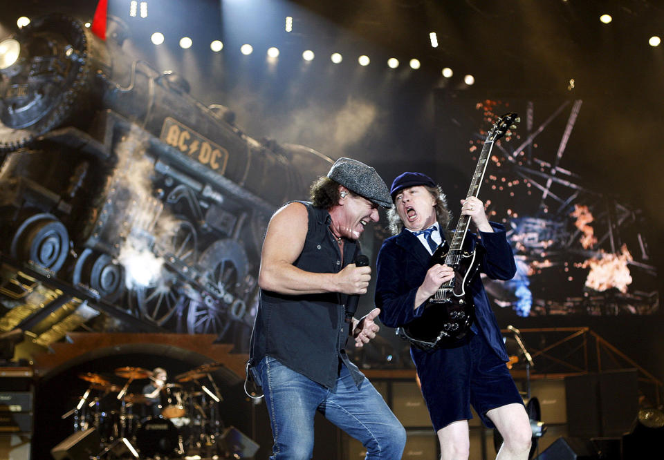 AC/DC