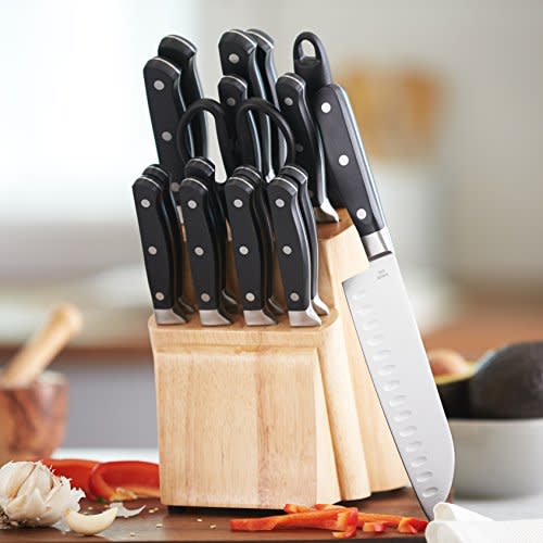 5) 18-Piece Kitchen Knife Block Set