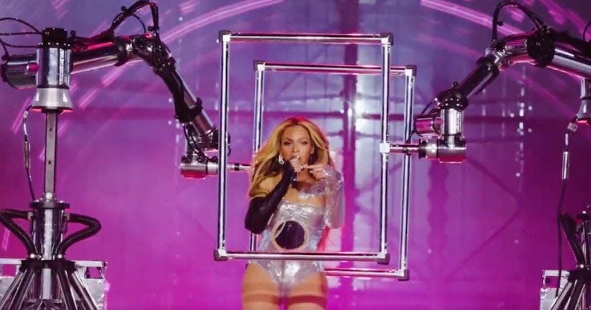 Beyonce has used the two robot arms throughout her current world tour.