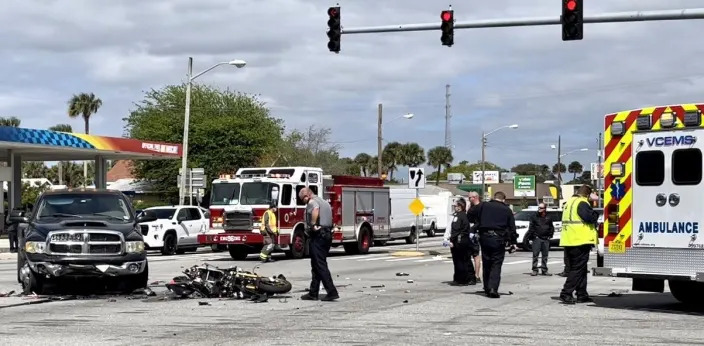 New Smyrna Beach man killed in motorcycle crash in Daytona Beach