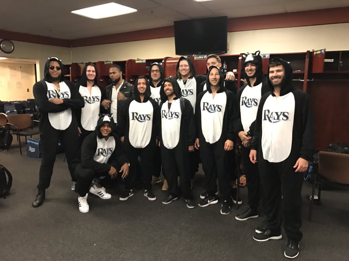Washington Nationals: Baseball team makes rookies dress up in