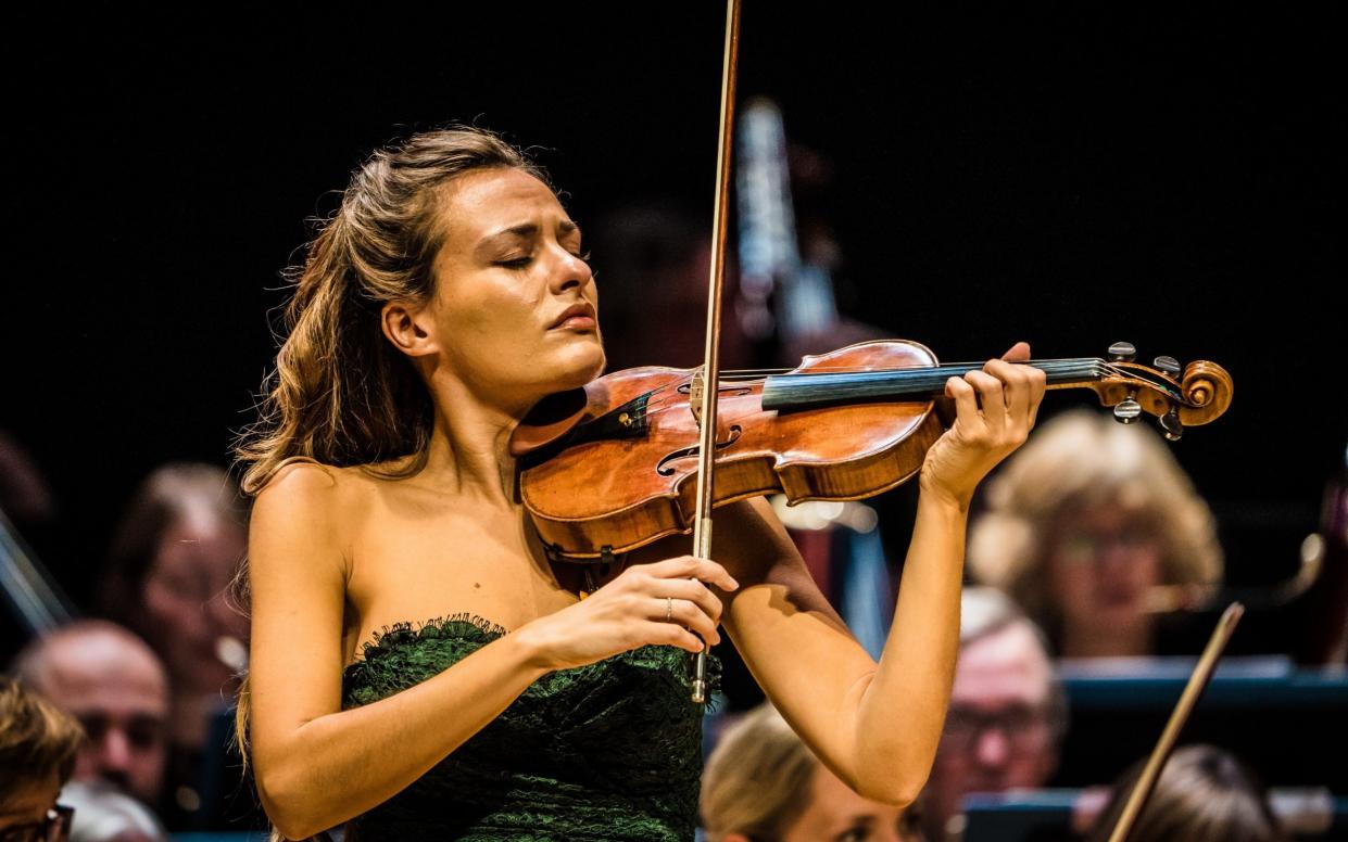 Nicola Benedetti with the Scottish Chamber Orchestra in Perth