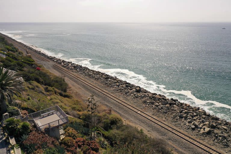 California; san clemente; erosión; cambio climático; playas; desalojos; mundo
