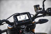 <p>Swipe up or down to switch between two visual interpretations of bike info on the FTR 1200 S’s LCD dash. Choose either an analog-style screen or digital-style to display trip, odometer, fuel level, gear selection, traction control mode, and ABS on/off info, as well as phone connectivity.</p>