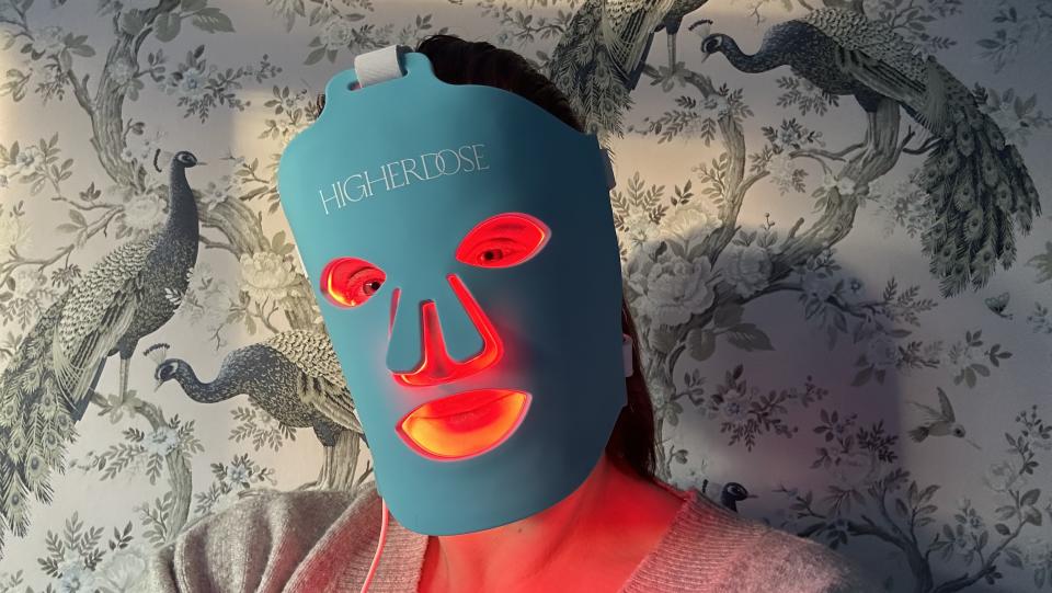 HigherDOSE Red Light Face Mask review