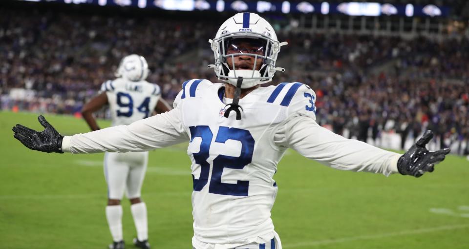 Indianapolis Colts free safety Julian Blackmon has missed the past two games with an ankle injury, but he was back at practice to start this week.