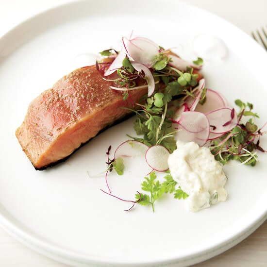 Grilled Salmon Gravlax