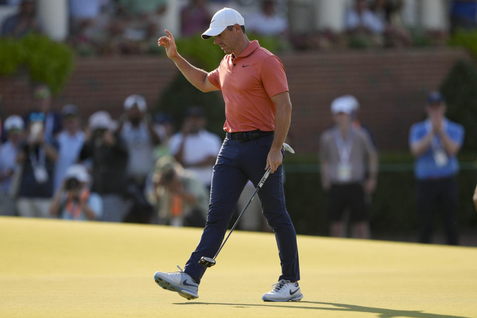 Rory McIlroy, of Northern Ireland, waves after making a putt on the 18th hole during the first round of the U.S. Open golf tournament Thursday, June 13, 2024, in Pinehurst, N.C. (AP Photo/Matt York)