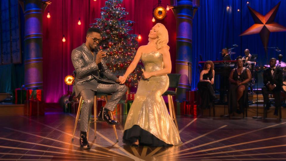 Leslie Odom Jr., left, and Hannah Waddingham in "Hannah Waddingham: Home for Christmas" on AppleTV+.