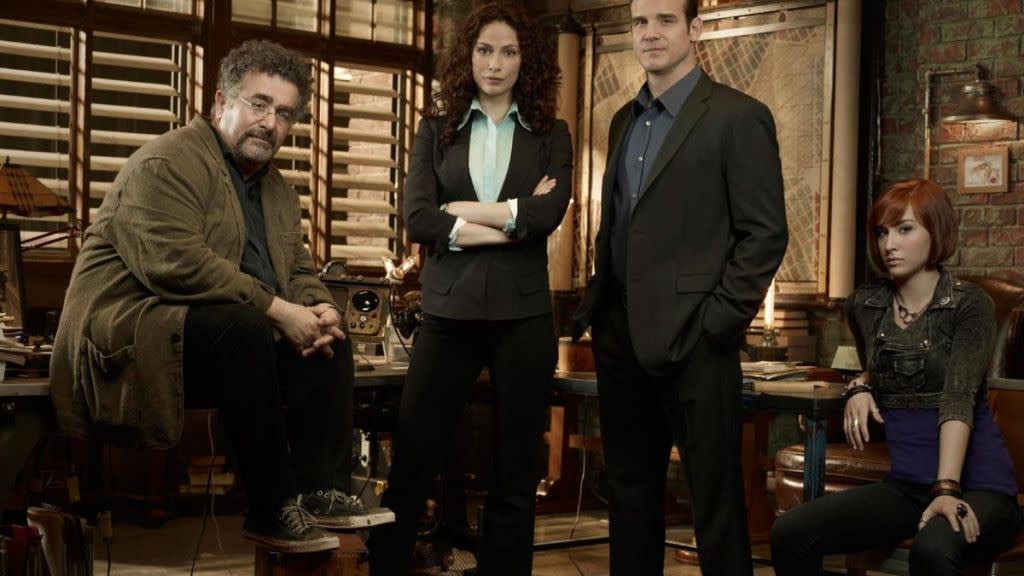 Warehouse 13 Season 3 Streaming: Watch & Stream Online via Amazon Prime Video