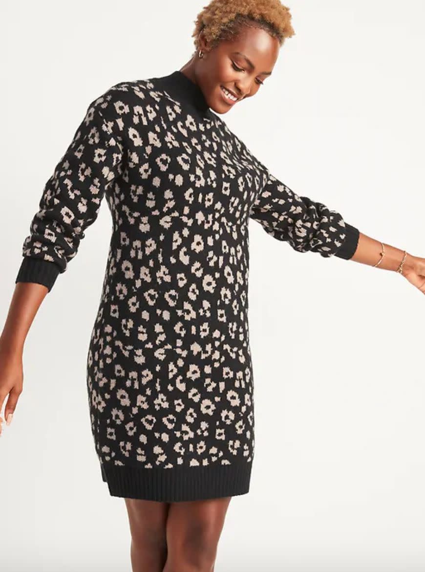 This dress comes in sizes XS to XXL. There are tall and petite sizes, too. <a href="https://fave.co/32xefU7" target="_blank" rel="noopener noreferrer">Find it for $48 at Old Navy</a>.