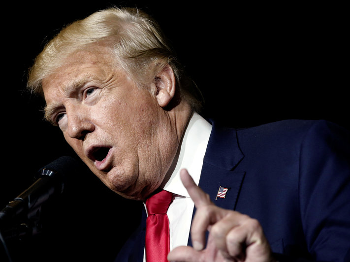 Republican U.S. presidential nominee Donald Trump speaks to the audience at a campaign rally in West Palm Beach, Florida, U.S., October 13, 2016.   REUTERS/Mike Segar