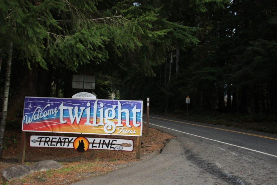 A "Welcome Twilight Fans" sign on the road outside Forks, Washington, on February 21, 2020.