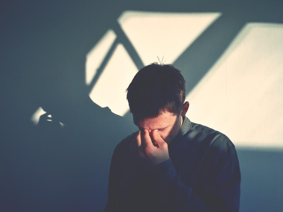 Algunas personas son más propensas a desarrollar síntomas psicosomáticos. [Foto: Getty]