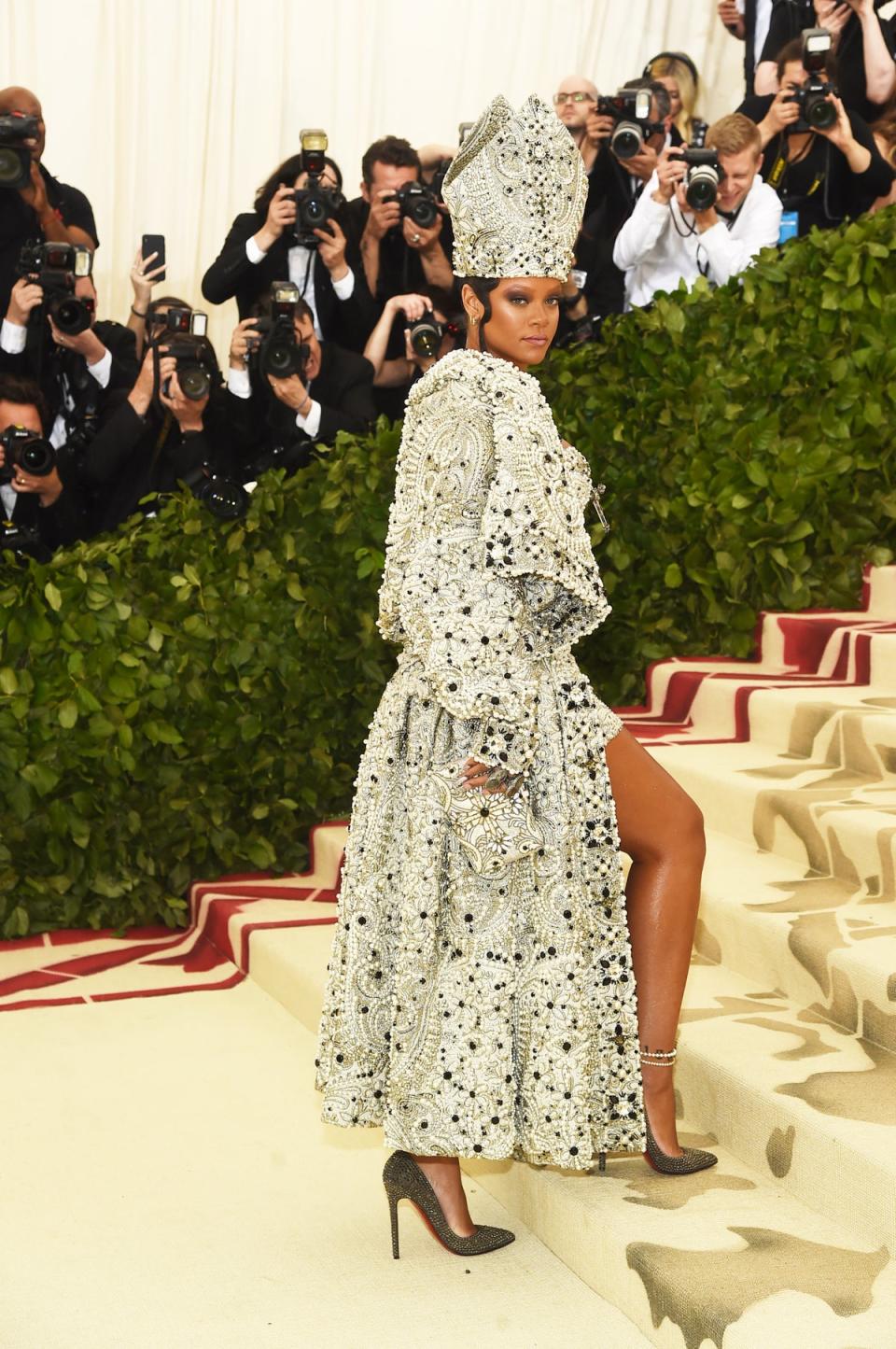 Rihanna attends the Heavenly Bodies: Fashion & The Catholic Imagination Met Gala, 2018 (Getty Images)