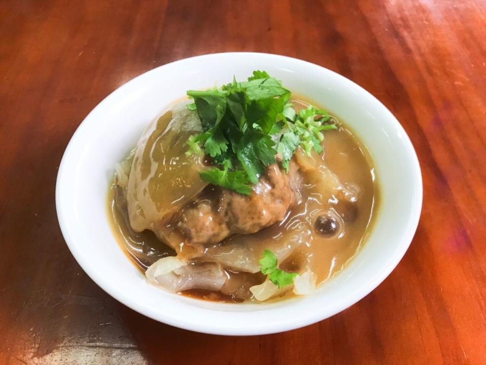 ▲老饕點出肉圓配料「2物」不能少。（示意圖／記者宋原彰攝，2019.03.23）