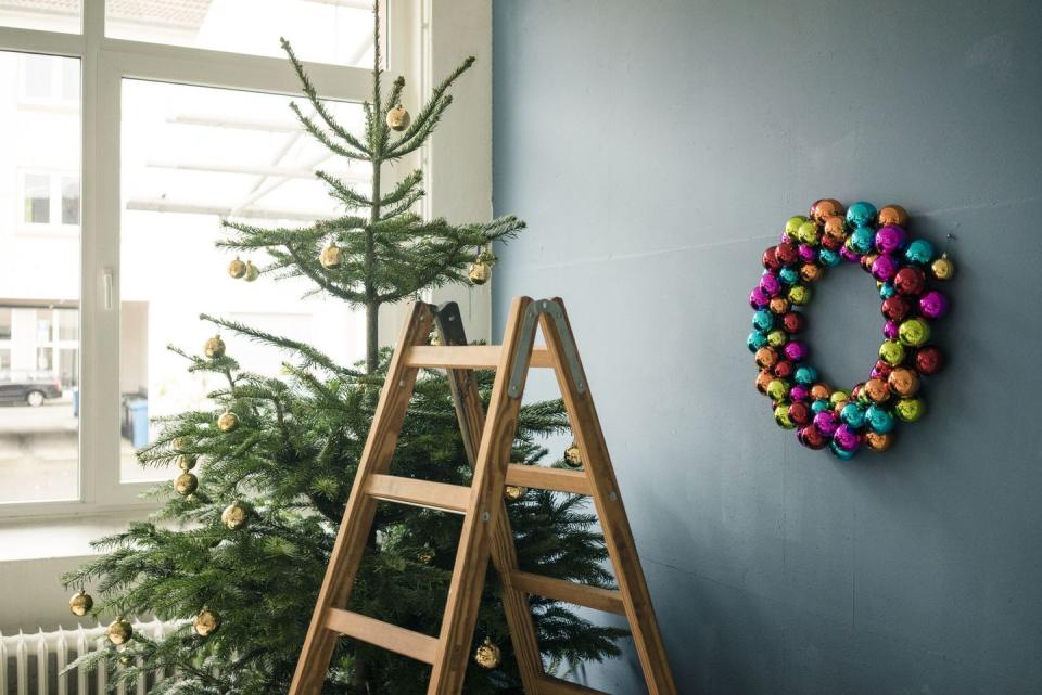 Ornament Wreath