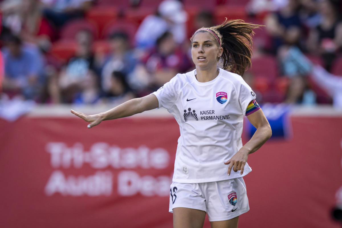 San Diego Wave smashes NWSL attendance record with 32,000 crowd vs