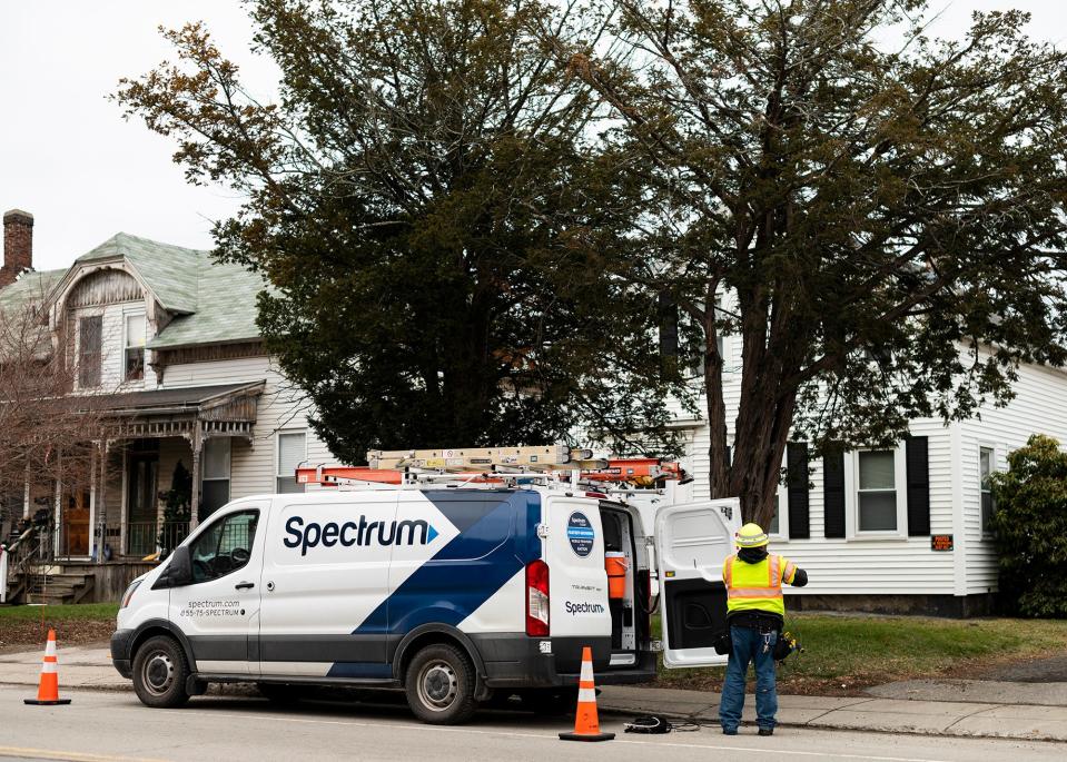 Nearly eight in 10 subscribers said they will change their subscription with Charter-Spectrum Cable over the next two years, including 46% of subscribers who plan to cancel the service, according to a recent survey conducted in Worcester.