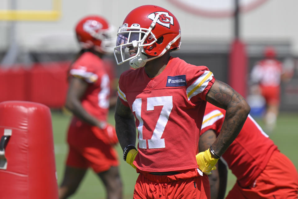 Kansas City Chiefs wide receiver Mecole Hardman (17) waits on the sidelines during the NFL football team's mandatory minicamp Tuesday, June 14, 2022, in Kansas City, Mo. (AP Photo/Reed Hoffmann)