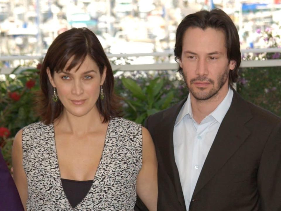 Keanu Reeves mit Carrie-Anne Moss in Cannes. (Bild: Paul Smith/Featureflash/ImageCollect)