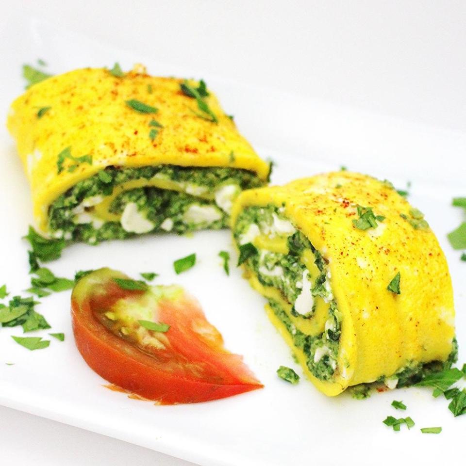 <strong>Get the <a href="http://palatablepastime.com/2014/10/15/greek-omelette-roll-with-spinach/" target="_blank">Greek Omelet Roll With Spinach recipe</a> from Palatable Pastime</strong>