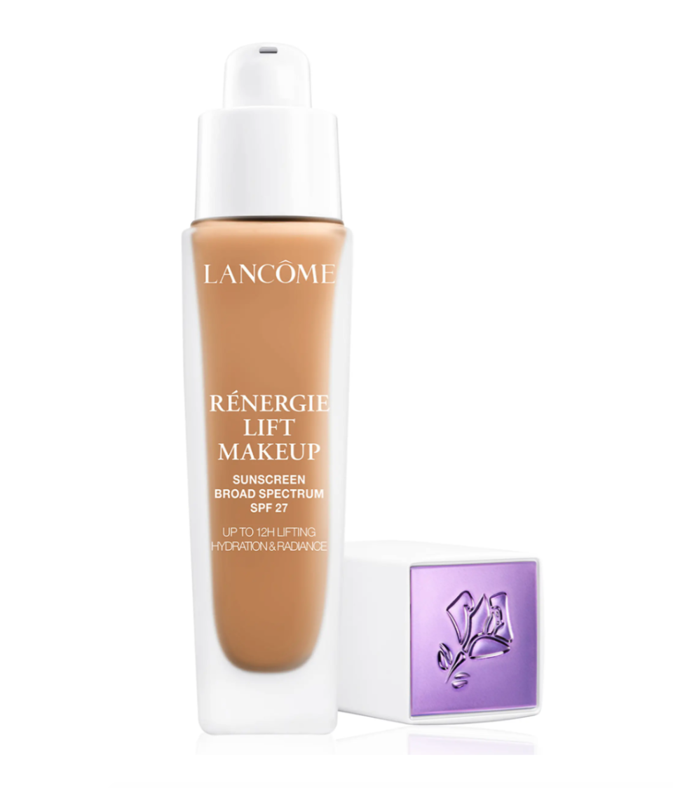 Lancôme Rénergie Lift Makeup Foundation SPF 27. Image via Nordstrom.