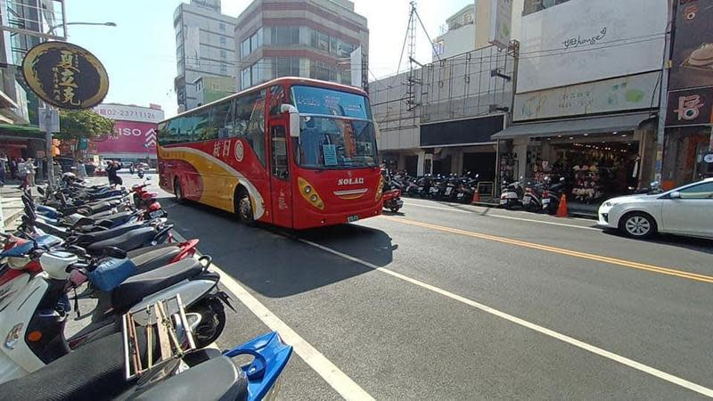  日統客運服務雲林鄉親26年，今日國道客運部分全面結束營運。（翻攝自台灣巴士文化協會臉書）