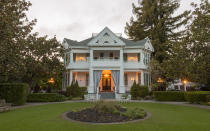 <p><em>Napa Valley, CA</em></p> <p>We adore <a rel="nofollow noopener" href="http://www.travelandleisure.com/articles/new-lifestyle-hotel-brands" target="_blank" data-ylk="slk:Lark Hotels;elm:context_link;itc:0;sec:content-canvas" class="link ">Lark Hotels</a> for their vibrant design and intimate feel, but the small company has almost exclusively concentrated on New England. Now it ‘s bringing its knack for high-concept inns to <a rel="nofollow noopener" href="http://www.travelandleisure.com/slideshows/new-undiscovered-napa-valley" target="_blank" data-ylk="slk:Napa Valley;elm:context_link;itc:0;sec:content-canvas" class="link ">Napa Valley</a>, with just <a rel="nofollow noopener" href="https://www.larkhotels.com/travel/hotel/white-house" target="_blank" data-ylk="slk:17 rooms;elm:context_link;itc:0;sec:content-canvas" class="link ">17 rooms</a> in a white-columned building that looks like a shrunken down version of 1600 Penn—hence the name. It’s affordable, and not just for Napa (rooms start at $209 a night), and within walking distance of the best tasting rooms and restaurants in town. </p>